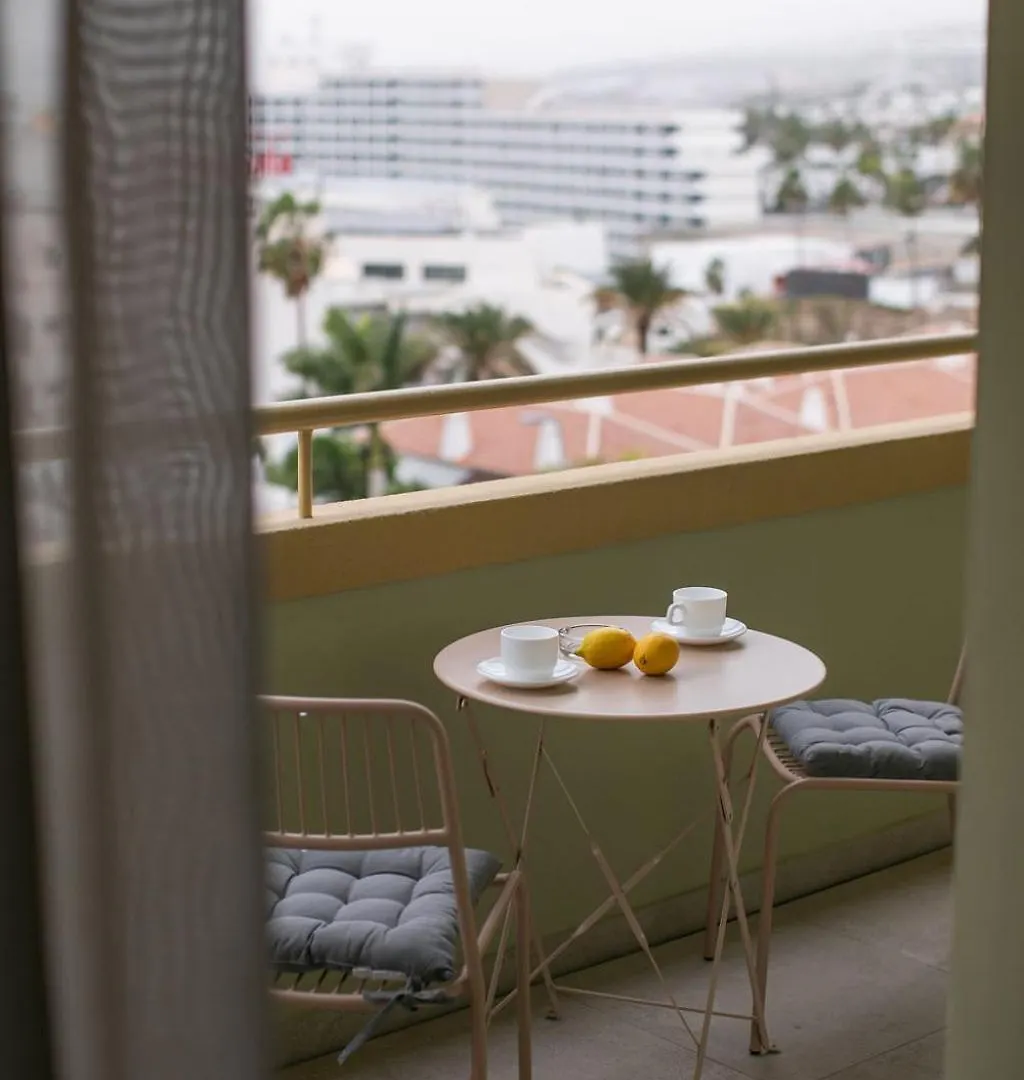 Apartamentos Playazul Playa de las Americas  2*, Playa de las Americas (Tenerife)